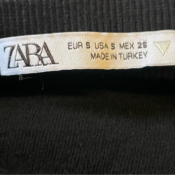 Zara Black Ribbed Top - Picture 3 of 3